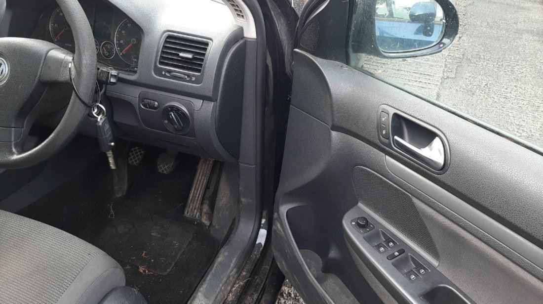 Bare portbagaj longitudinale Volkswagen Golf 5 2009 Variant 1.9 TDI