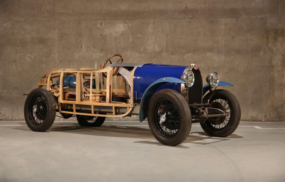 Barn find Bugatti