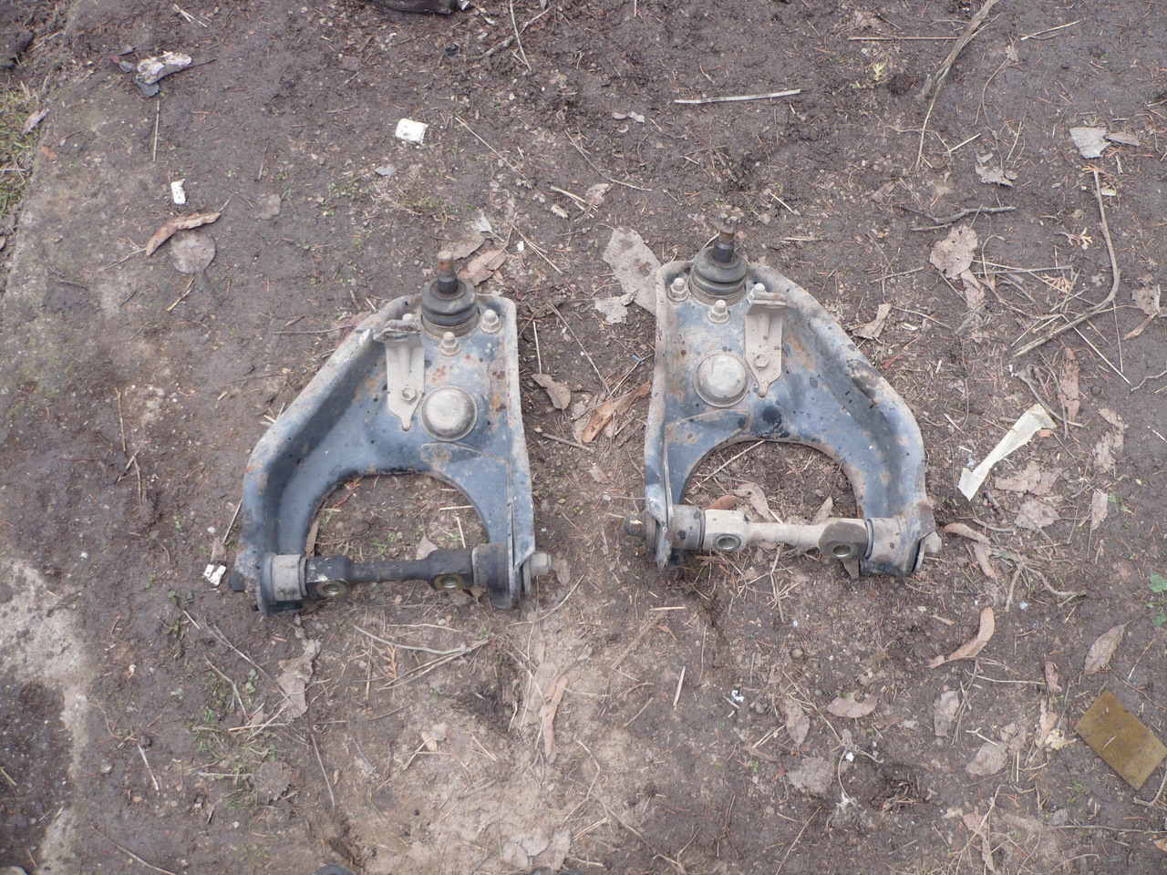 Bascula brat oscilant opel frontera A 92 98