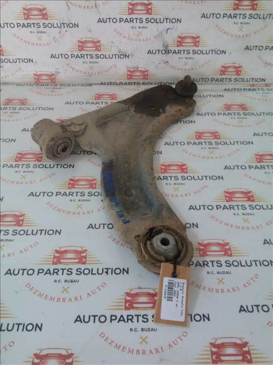 Bascula dreapta fata 1.2 B OPEL CORSA C an fabr.2003