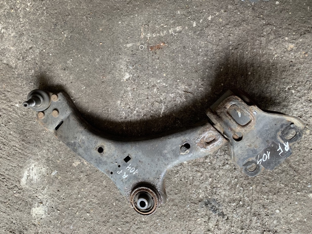 Bascula dreapta fata Ford Mondeo MK4 [2007 - 2010] Liftback 2.0 TDCi DPF AT (140 hp) MK4 (BA7) TITANIUM