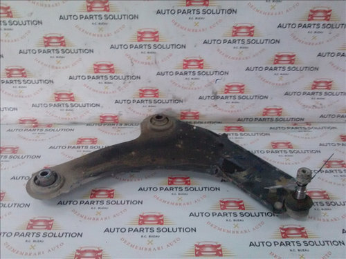 Bascula dreapta fata RENAULT LAGUNA 2 an fabr.2004