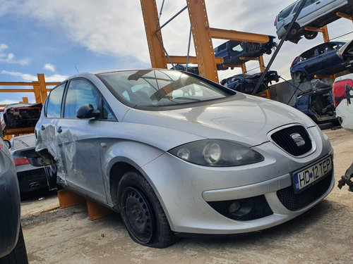 Bascula dreapta Seat Altea 2007 monovolum 1.9 tdi BXE