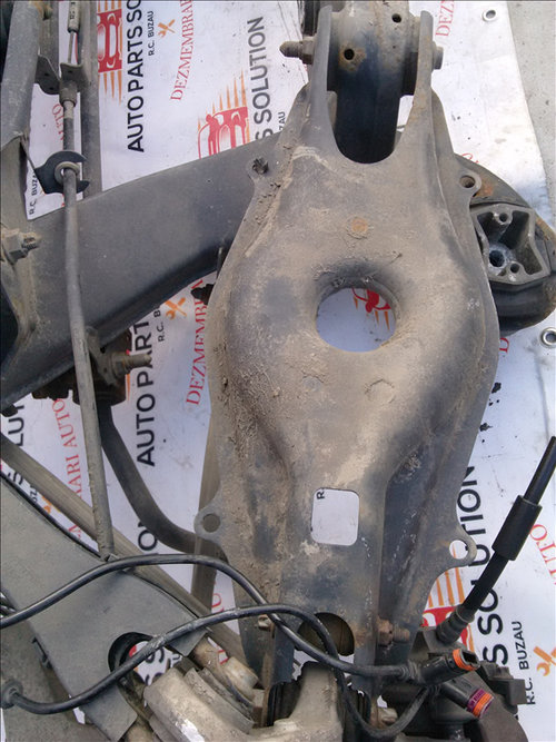 Bascula dreapta spate M E CLASS (W212) an fabr. 2011