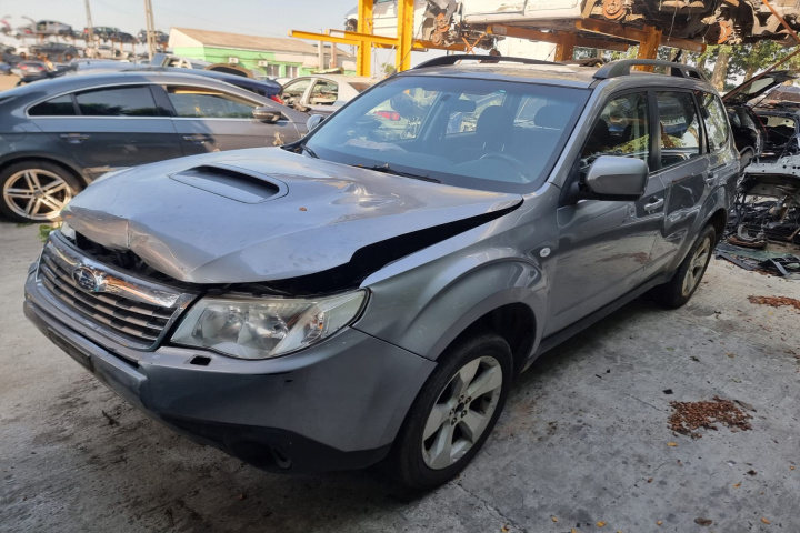 Bascula dreapta Subaru Forester 2010 SUV 2,0 EE20Z