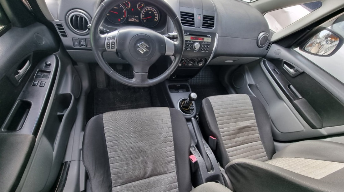 Bascula dreapta Suzuki SX4 2010 suv 1.6 ddis