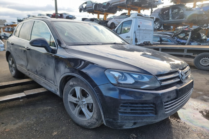 Bascula dreapta Volkswagen Touareg 7P 2012 SUV 3.0 tdi CASA