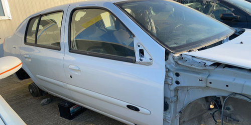 Bascula fata dreapta Renault Symbol [2th facelift] [2005 - 2008] Sedan 1.4 MT EURO-4 (75 hp)