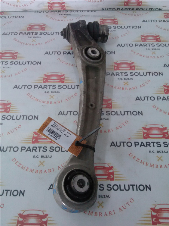 Bascula inferioara dreapta fata AUDI A4 Fab. 2010