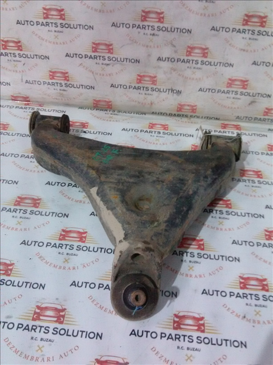 Bascula inferioara stanga fata VW LT 2.5 TDI an fabr. 2003