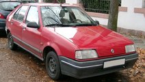 BASCULA STANGA FATA CU BUCSA SI PIVOT RENAULT 19 G...