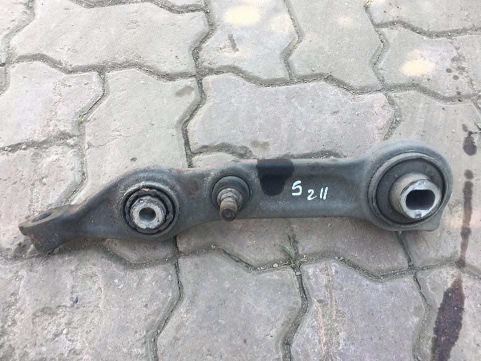 Bascula stanga fata mercedes E class w211 an 2003