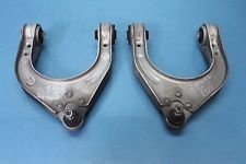 Bascula stanga superioara mercedes e class w211