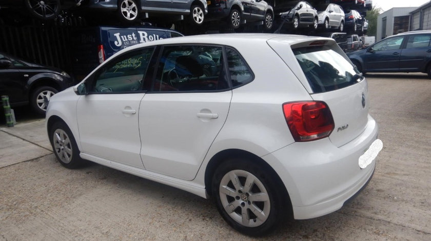 Bascula stanga Volkswagen Polo 6R 2011 Hatchback 1.2 TDI