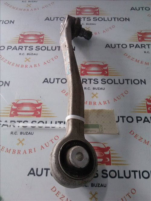 Bascula superioara dreapta AUDI A4 Fab. 2010