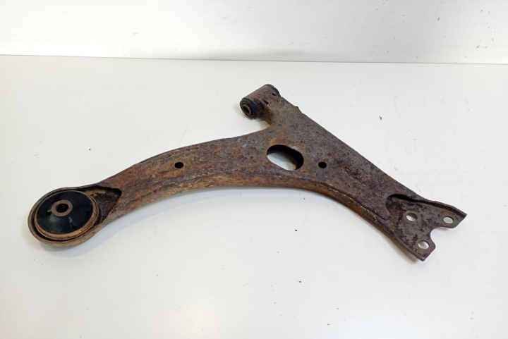 Bascula Trapez stanga fata Toyota Avensis 2 T25 [2002 - 2006]