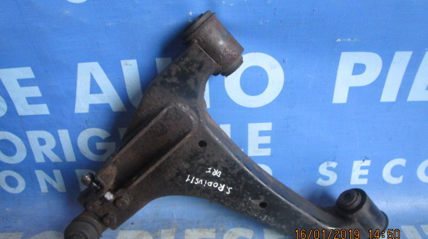 Bascule fata Ssangyong Rodius 2.7xdi (inferioara)