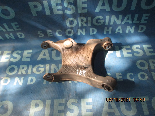 Bascule spate BMW E60 530i; 678715 // 6758716 (Mare / inferioara)