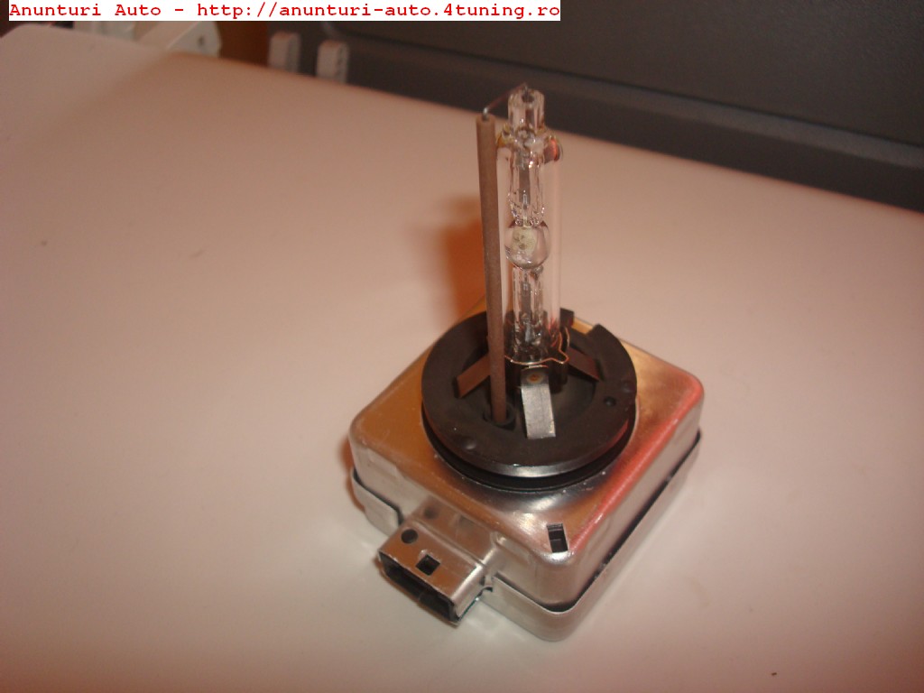 Bec / becuri xenon d1s philips noi