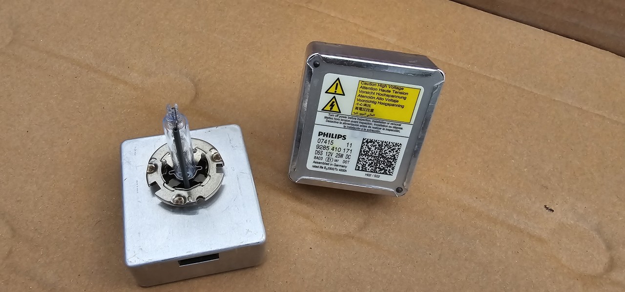 BEC D5S Xenon original Philips 25W VW AUDI PORSCHE