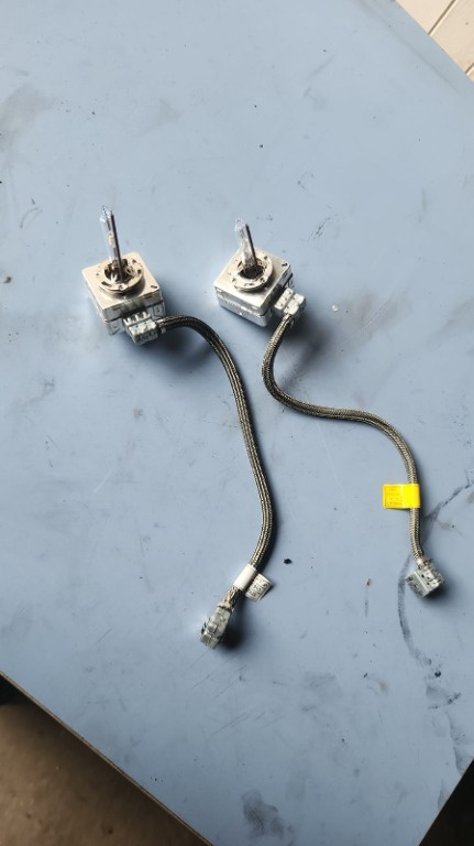 Bec XENON PHILIPS D1S Hyundai I40 1.7 CRDI D4FD 2012