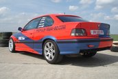 Benjamin Boulbes si BMW E36 M5 V8