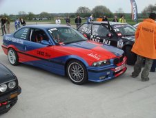 Benjamin Boulbes si BMW E36 M5 V8