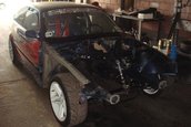 Benjamin Boulbes si BMW E36 M5 V8