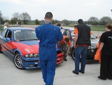 Benjamin Boulbes si BMW E36 M5 V8