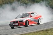 Benjamin Boulbes si BMW E36 M5 V8