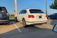 Bentley Bentayga cu jante Swanga