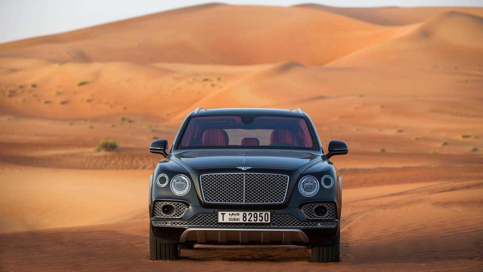 Bentley Bentayga Falconry