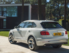 Bentley Bentayga Hybrid