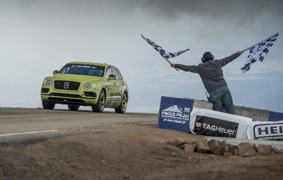 Bentley Bentayga Pikes Peak Edition