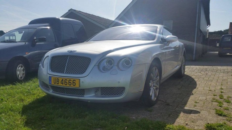 Bentley Continental GT cu motor V6 TDI