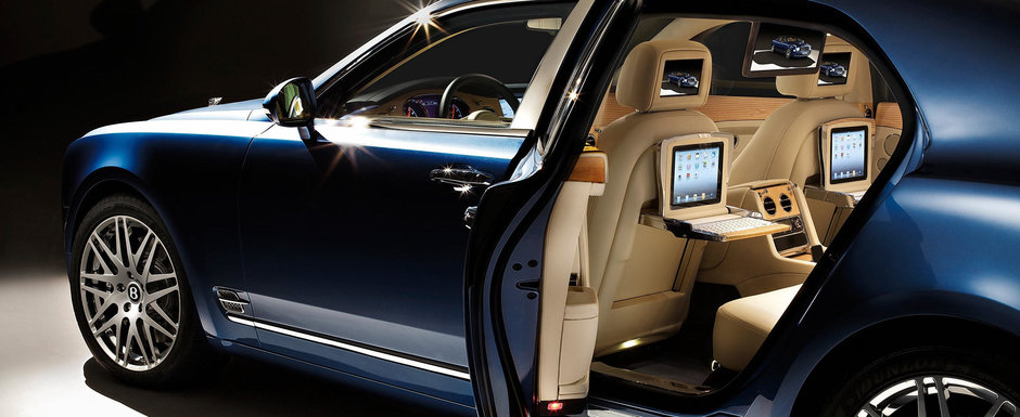 Bentley Mulsanne Executive Interior - Distractia revine pe locurile din spate