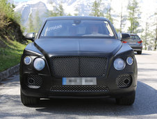 Bentley SUV - Poze Spion