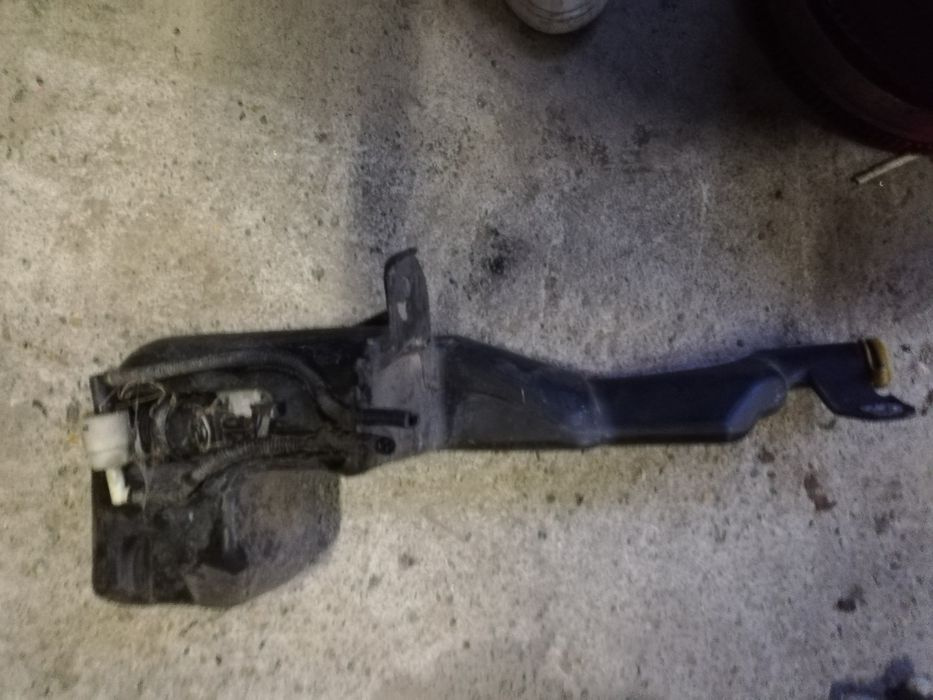 Bidon,vas strop gel spălare parbriz Opel Astra H