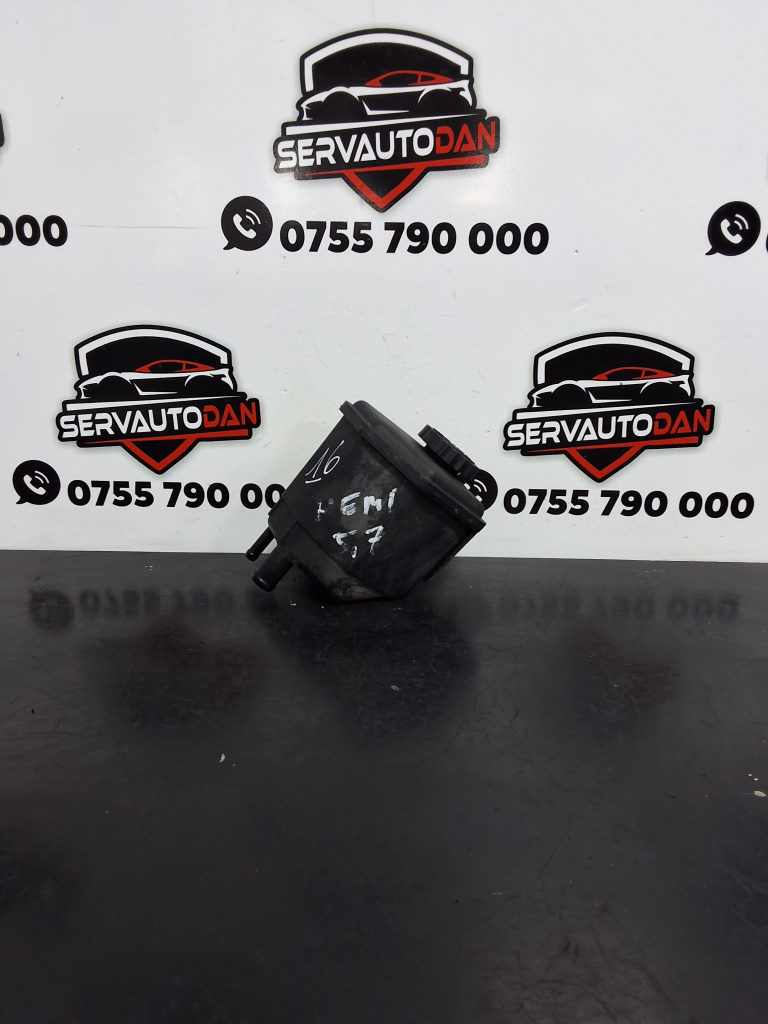 Bidonas servo Chrysler 300C (2006-2009) 3.0 Motorina 2008, 04782345AC