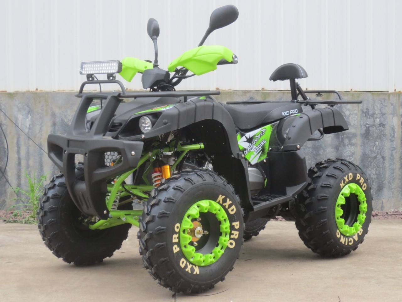 BIG HUMMER Mega Grizzly 200CVT Full Auto