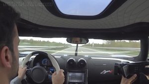 'Blana' pe Autobahn cu un Koenigsegg Agera R