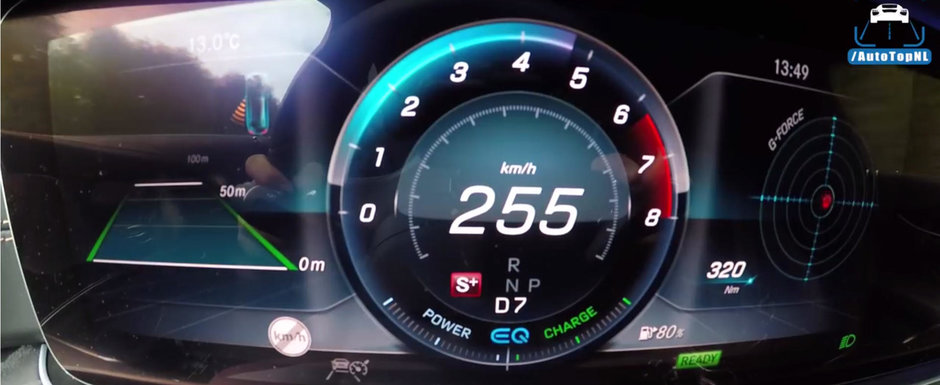 Blana pe autostrada cu noua masina de la Mercedes. Motorul are doar sase cilindri, dar produce aproape 400 CP Blana pe autostrada cu noua masina de la Mercedes. Motorul are doar sase cilindri, dar produce aproape 400 CP