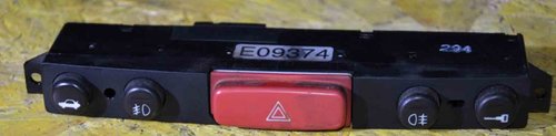 BLOC BUTOANE CENTRALE BORD ALFA ROMEO 147 COD: 735266925