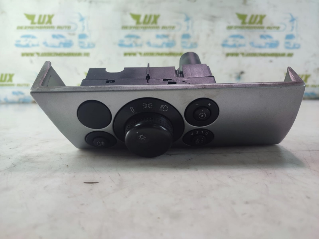 Bloc lumini 13100136 Opel Astra H [2004 - 2007] 1.4 benzina Z14XEP