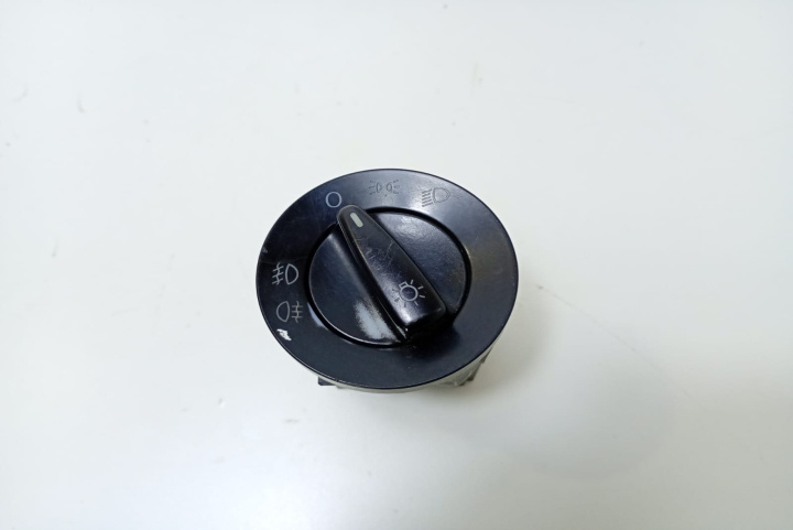 Bloc Lumini 1C0941531A Volkswagen VW Golf 5 [2003 - 2009]
