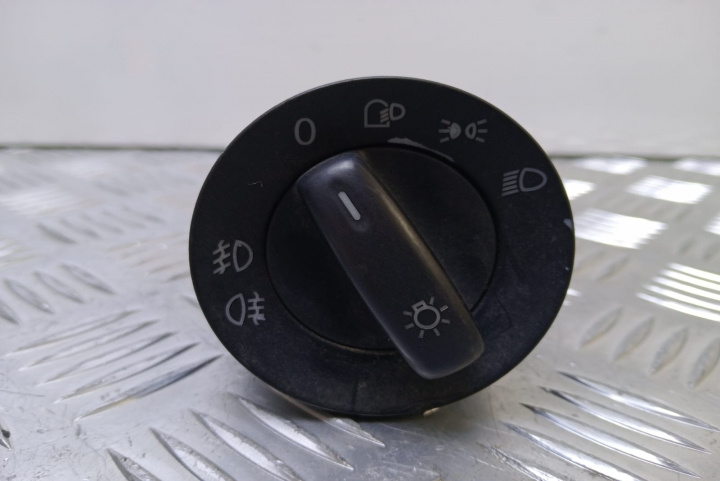 Bloc lumini 1k0941431A Volkswagen VW Golf 5 [2003 - 2009]