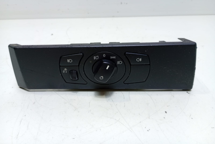 Bloc lumini 6953735 BMW Seria 5 E60/E61 [2003 - 2007]