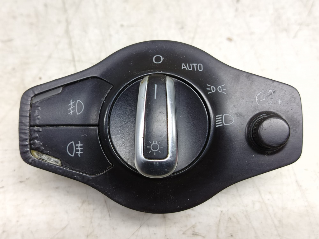 Bloc lumini 8k0941531al Audi A4 B8/8K [2007 - 2011]