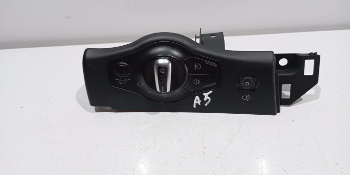 Bloc lumini 8K0941531AR Audi A4 B8/8K [2007 - 2011]