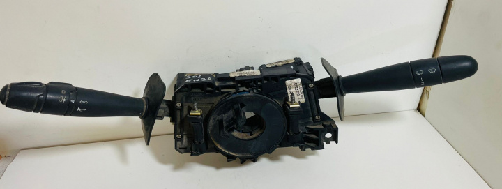 Bloc Lumini Ansamblu manete 7700432340 Dacia Solenza [2003 - 2005]
